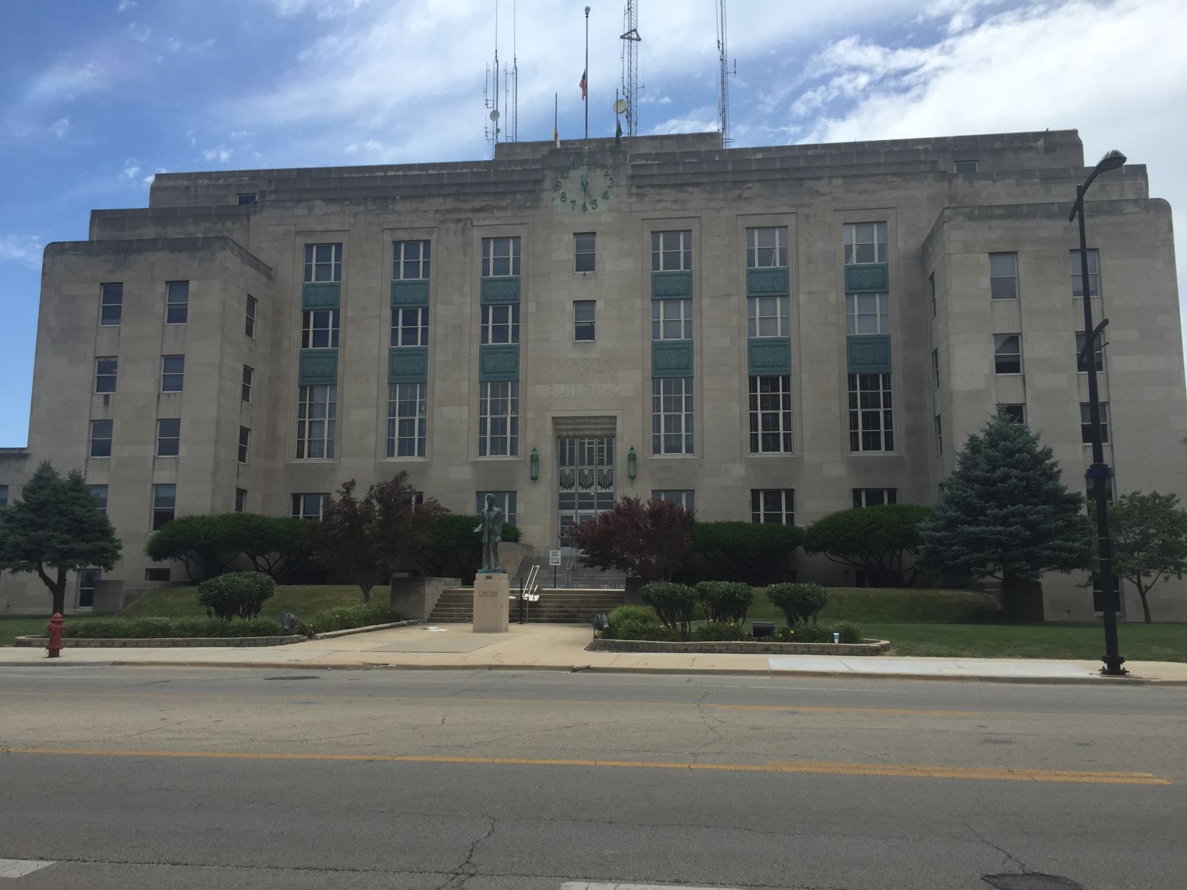 Macon County Court Facility